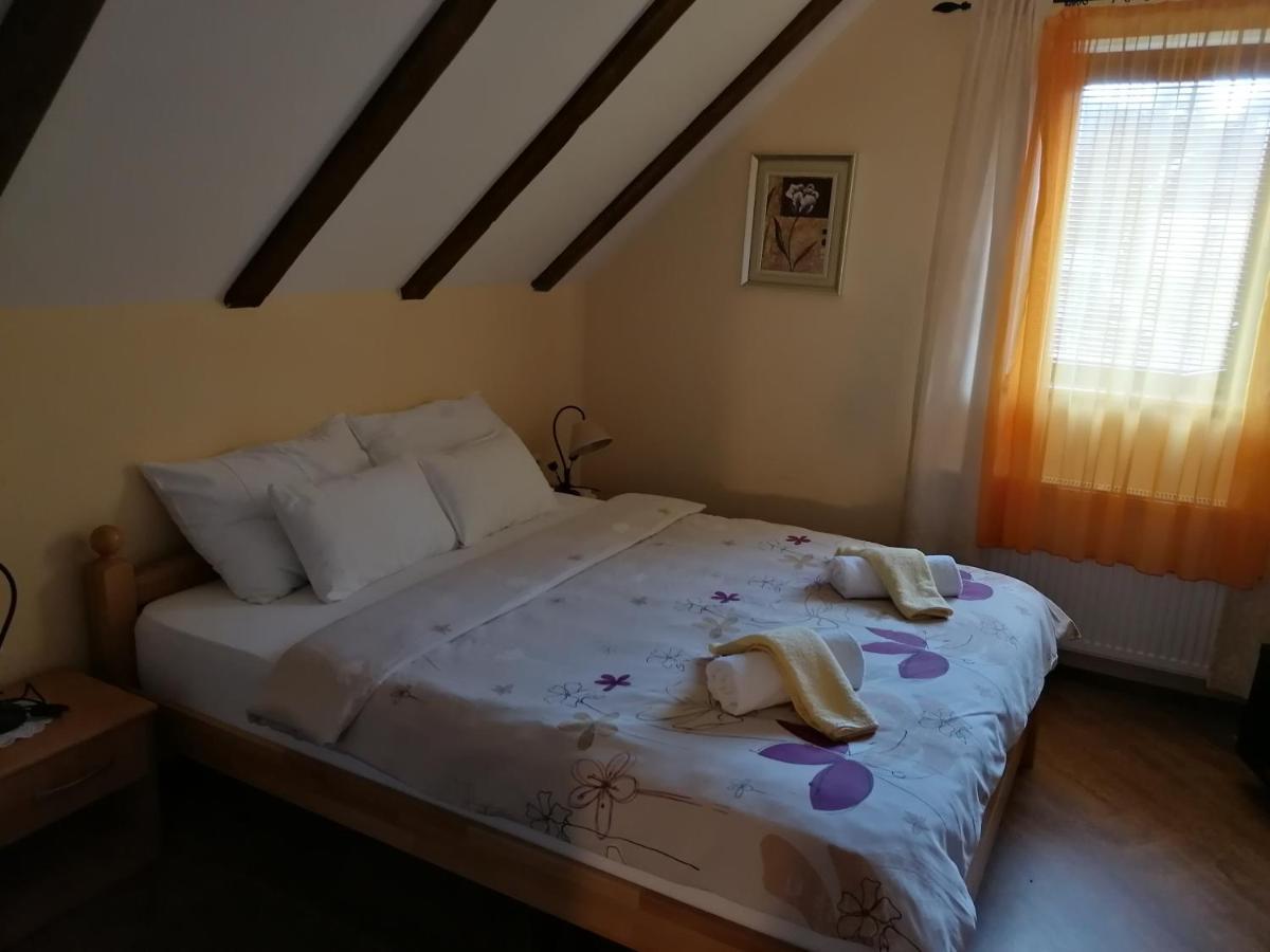 House Izvor Jezerce Exterior foto
