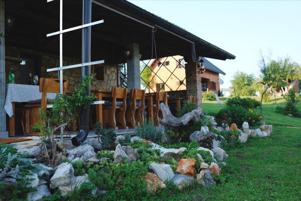 House Izvor Jezerce Exterior foto