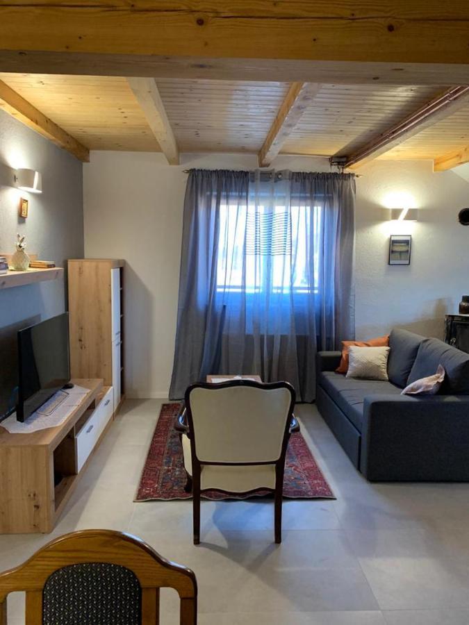 House Izvor Jezerce Exterior foto