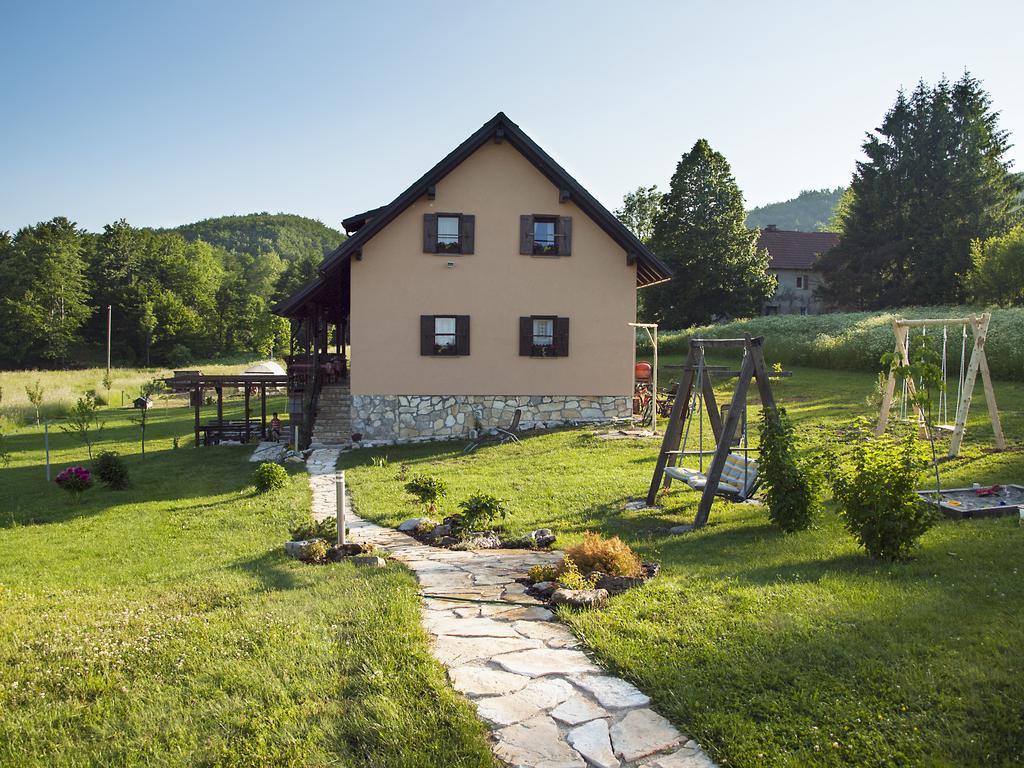 House Izvor Jezerce Exterior foto